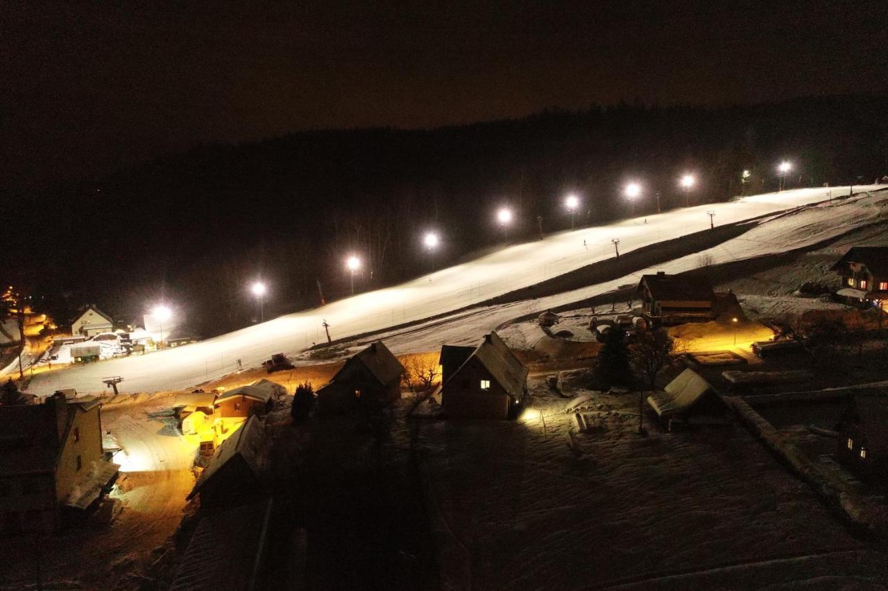 Rodinný dům na Sluneční stráni Dolni Dvur Exterior foto